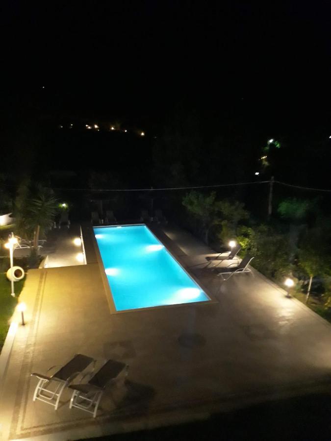 Manos Studios Kolios Esterno foto
